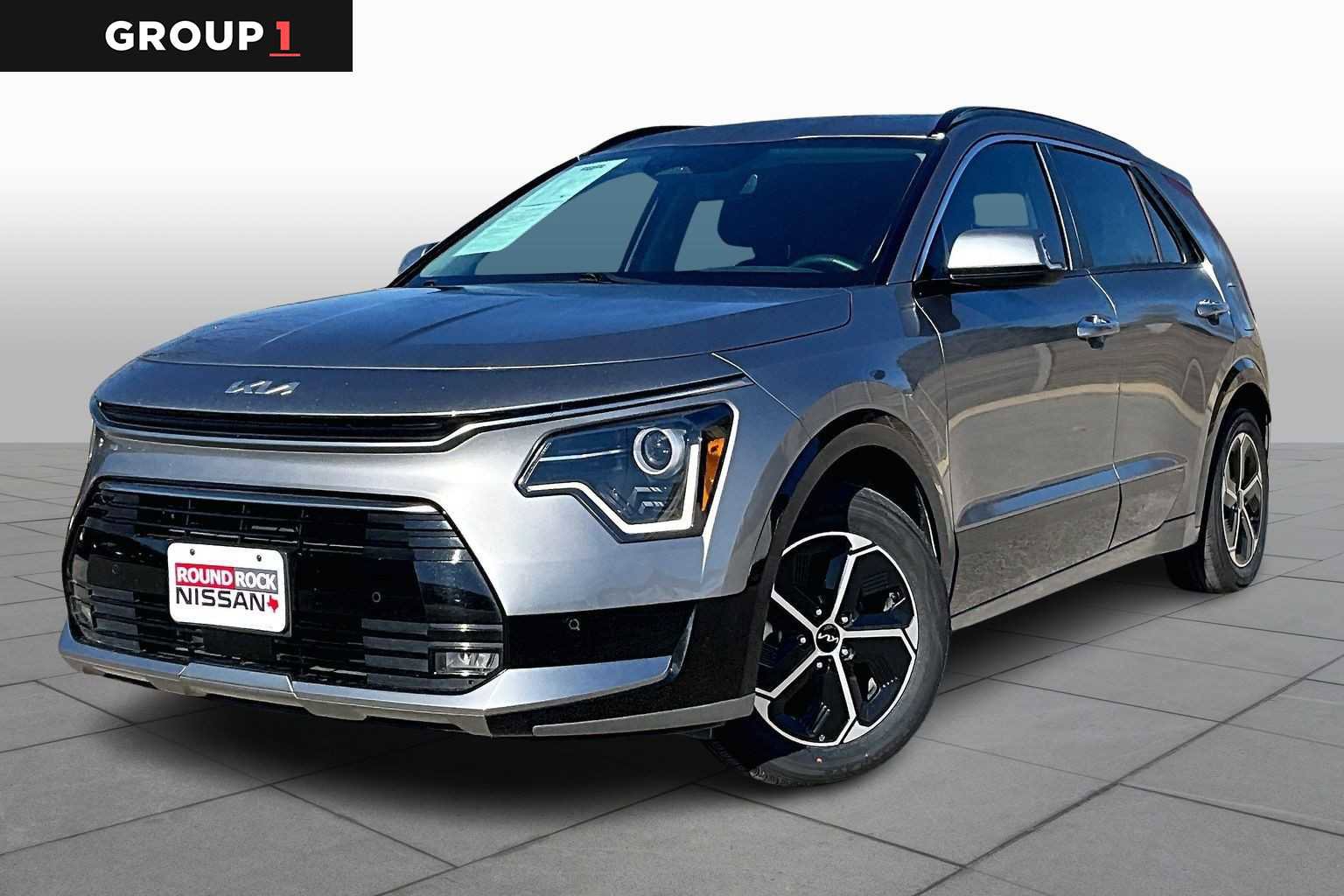 Used 2023 Kia Niro SX image 1