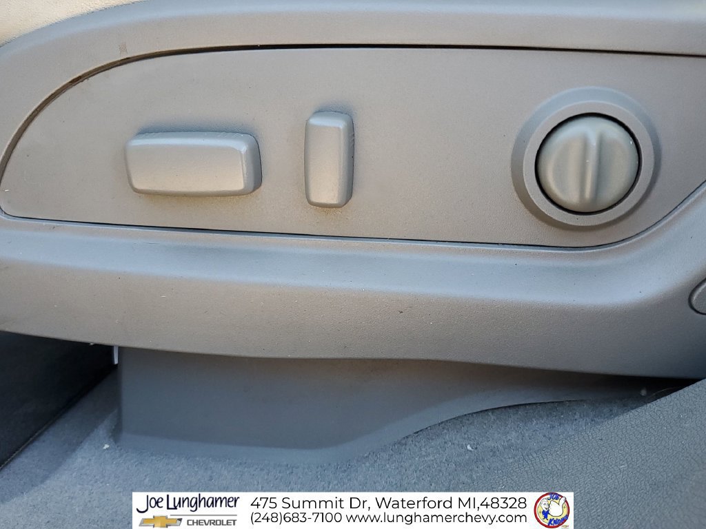 Used 2017 Chevrolet Traverse Premier w/ LPO, 'HIT The Road' Package AWD/4WD image 36