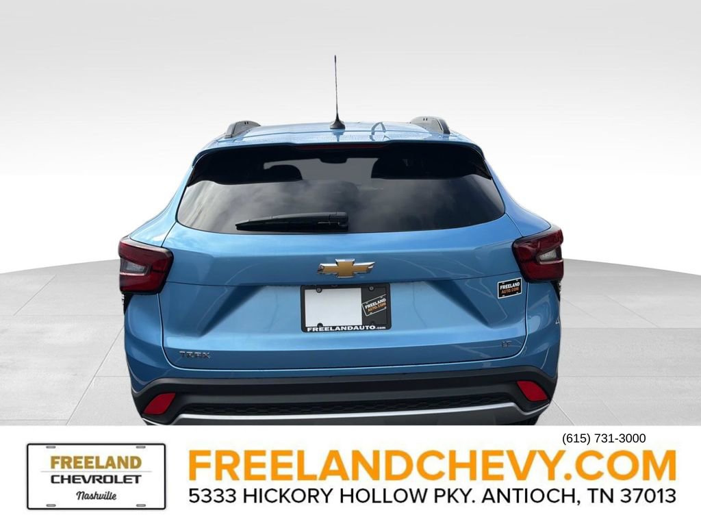 New 2026 Chevrolet Trax LT image 3