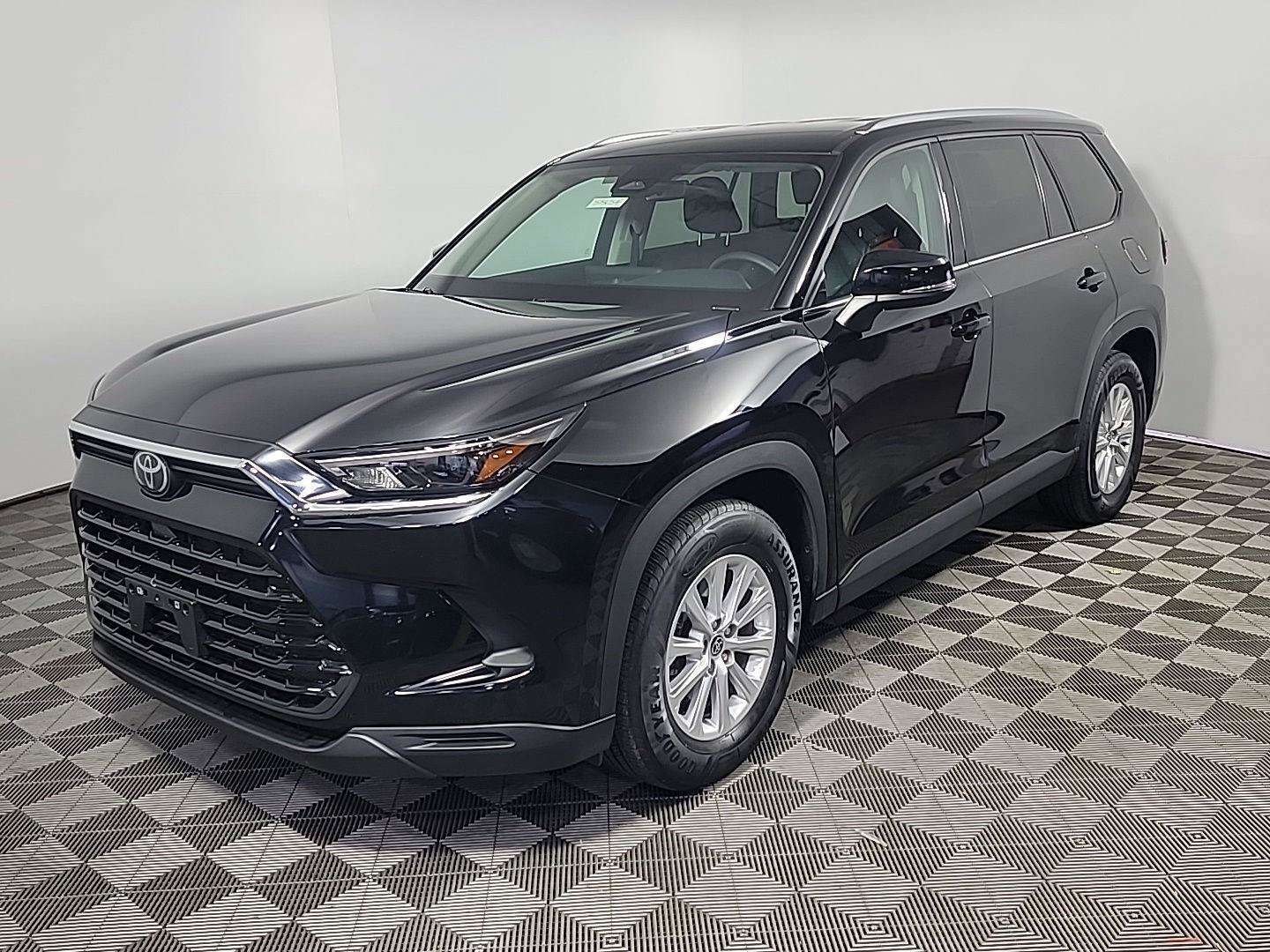 Used 2026 Toyota Grand Highlander AWD image 12
