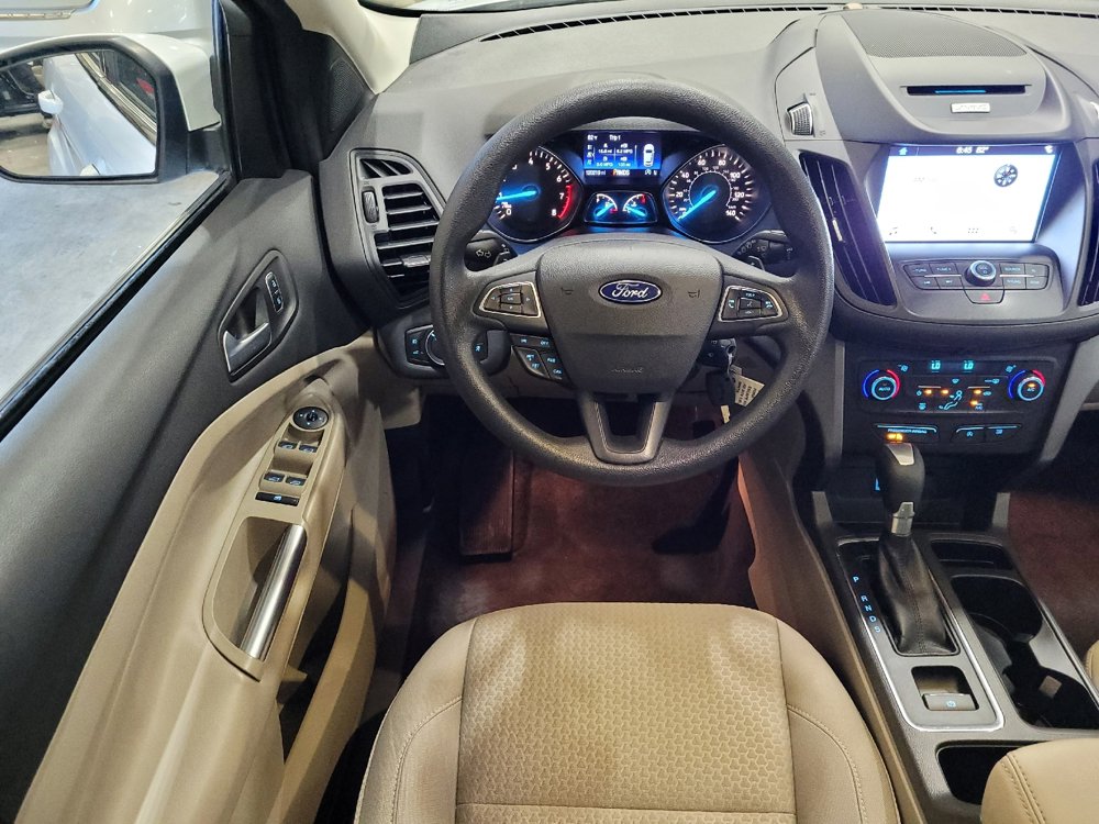 Used 2017 Ford Escape SE w/ Equipment Group 201A image 22