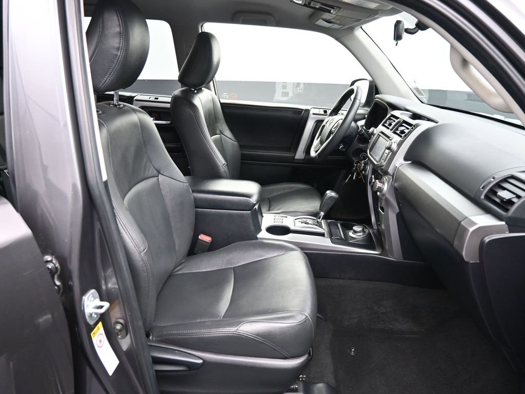 Certified 2016 Toyota 4Runner SR5 image 23