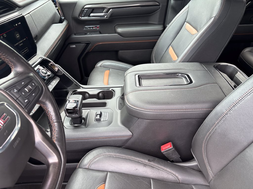 Certified 2022 GMC Sierra 1500 AT4 w/ AT4 Premium Package AWD/4WD image 39