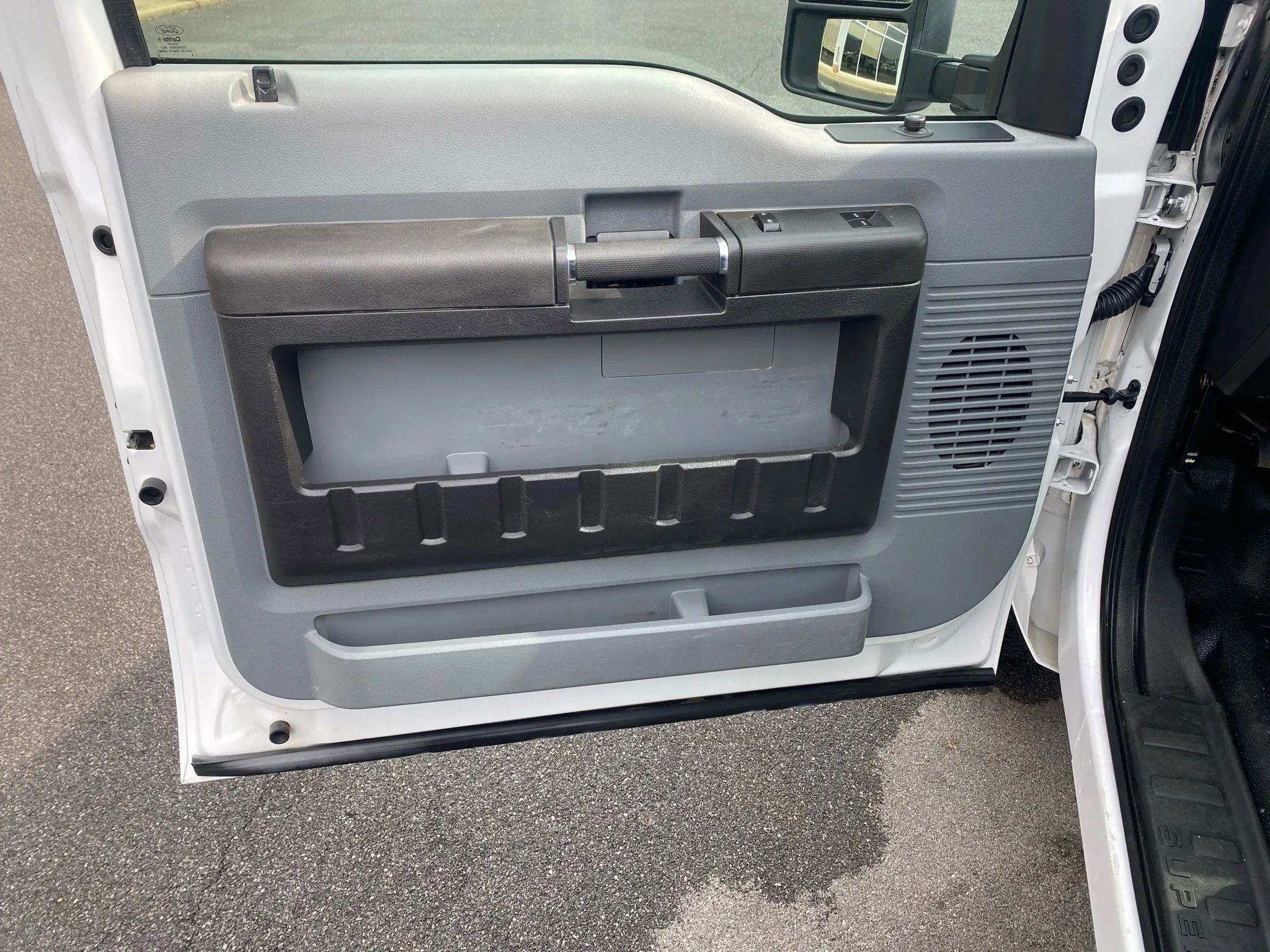 Used 2016 Ford F350 XL image 8