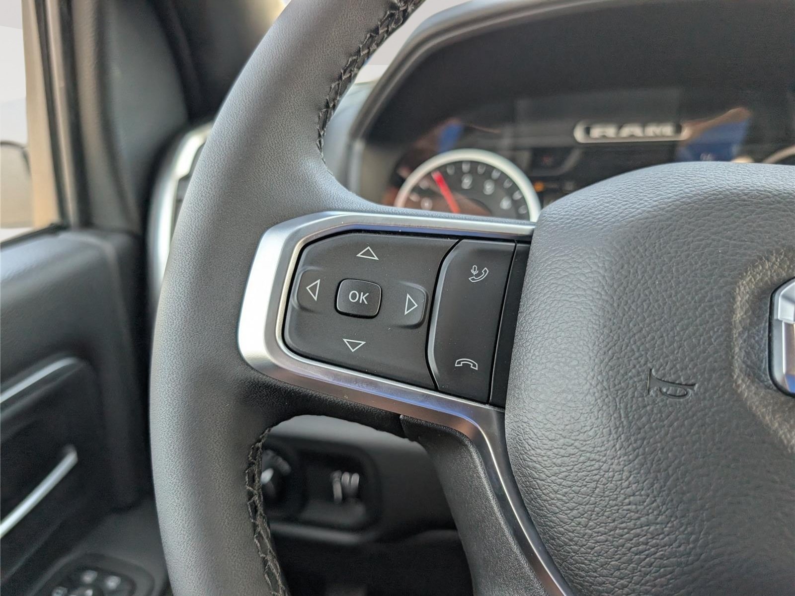 New 2026 RAM 2500 Big Horn AWD/4WD image 18