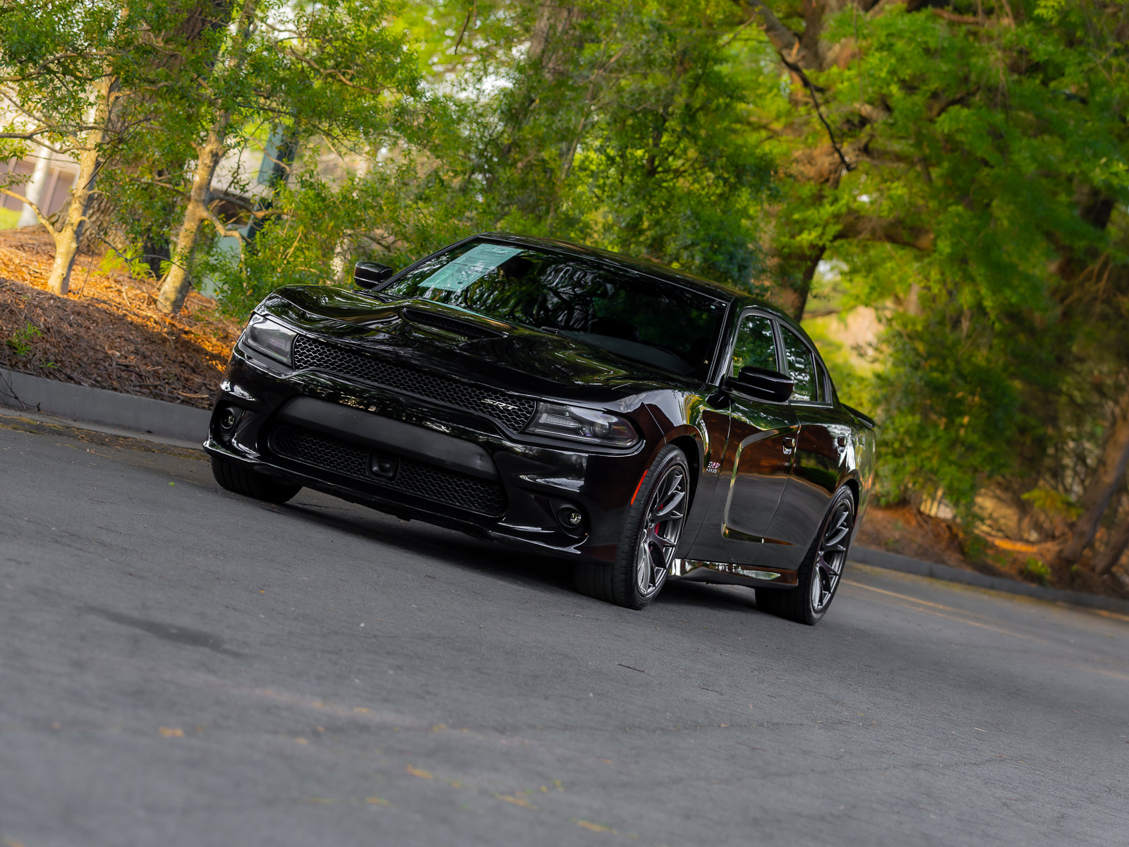 Used 2016 Dodge Charger SRT w/ Harman/Kardon Audio Group image 46