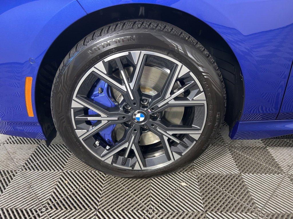 Used 2025 BMW 228i xDrive w/ Technology Package image 15