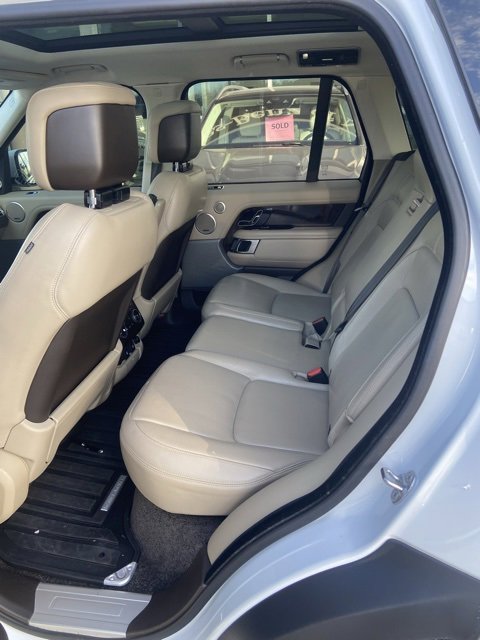 Used 2018 Land Rover Range Rover HSE image 5