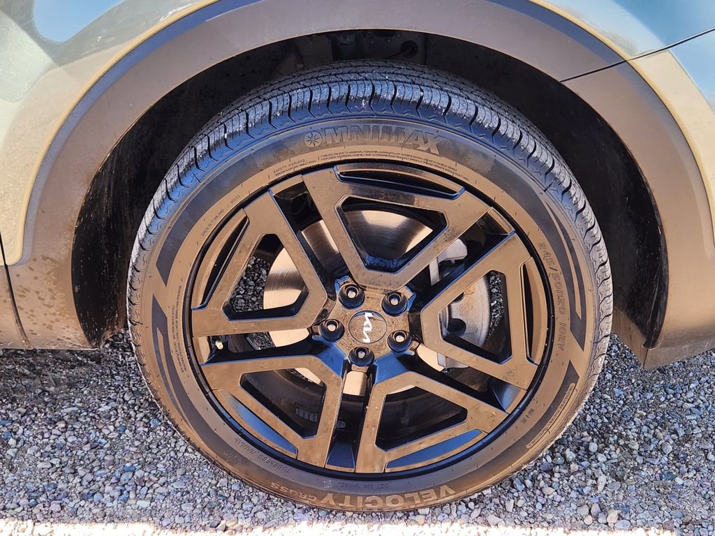 Certified 2024 Kia Telluride SX Prestige X-Line image 16