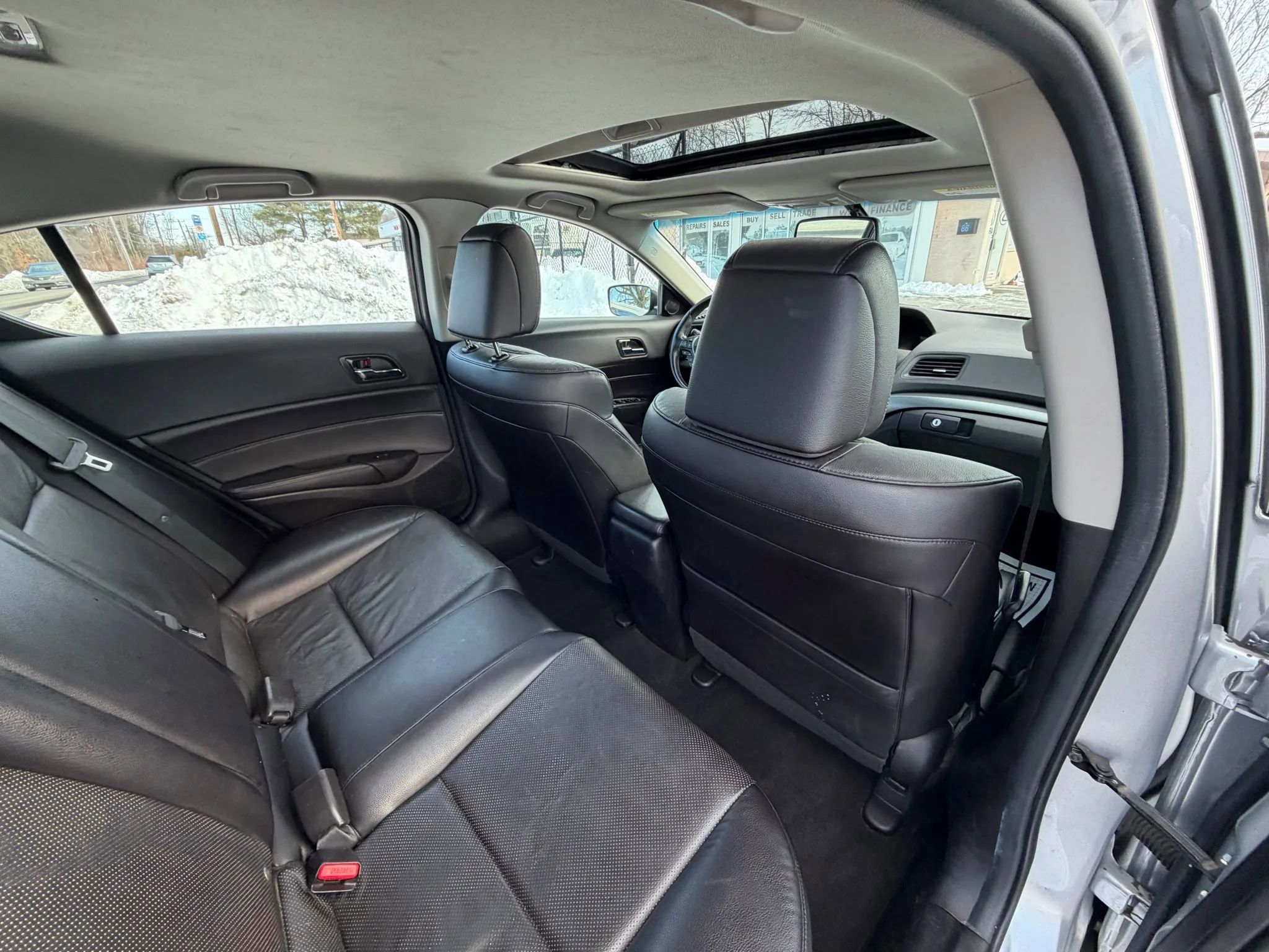 Used 2015 Acura ILX Sedan 4D image 15