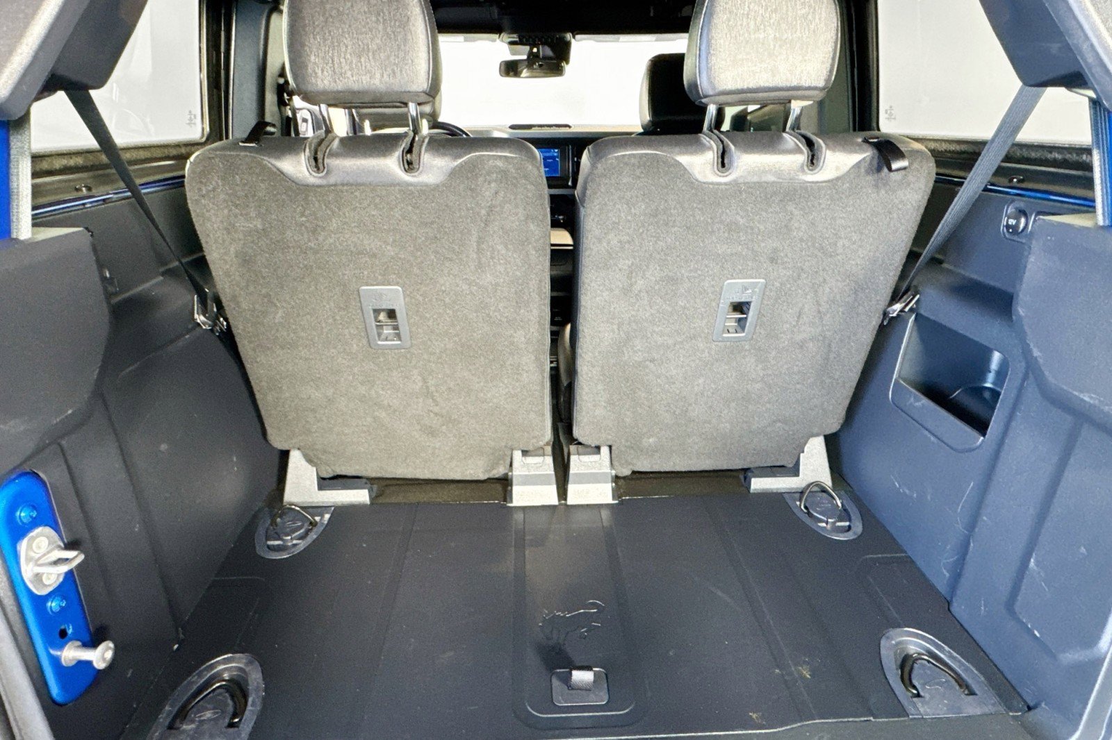 Used 2021 Ford Bronco Black Diamond image 23