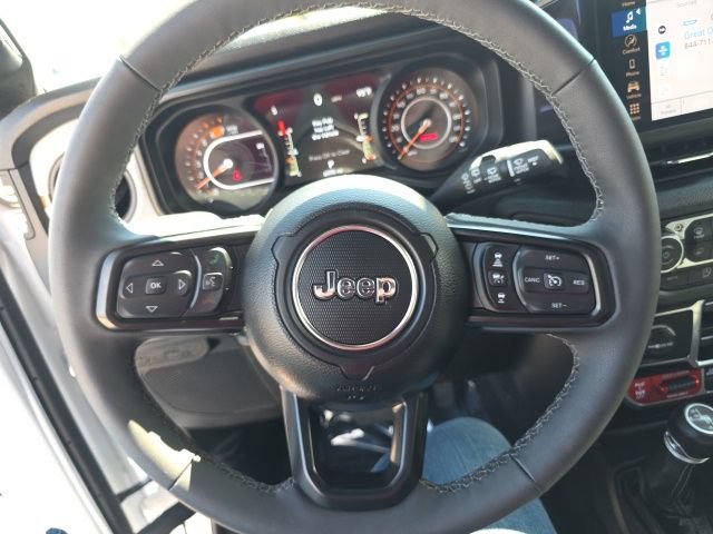 Used 2026 Jeep Wrangler Unlimited Sport AWD/4WD image 11