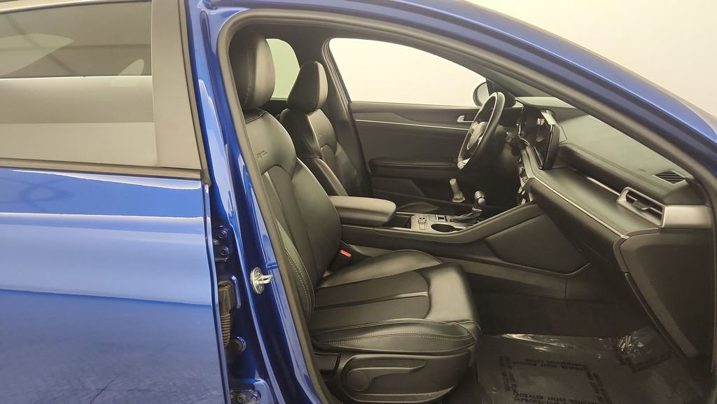 Used 2023 Kia K5 GT-Line w/ GT-Line Premium Package image 31