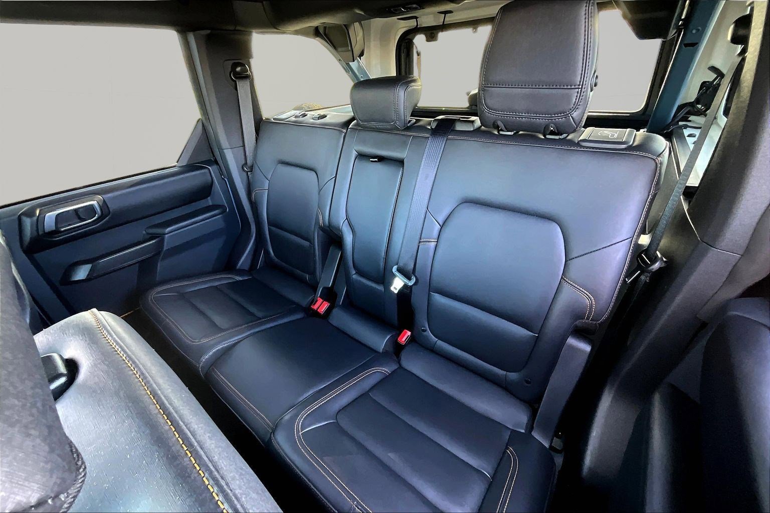 Used 2024 Ford Bronco Badlands image 23