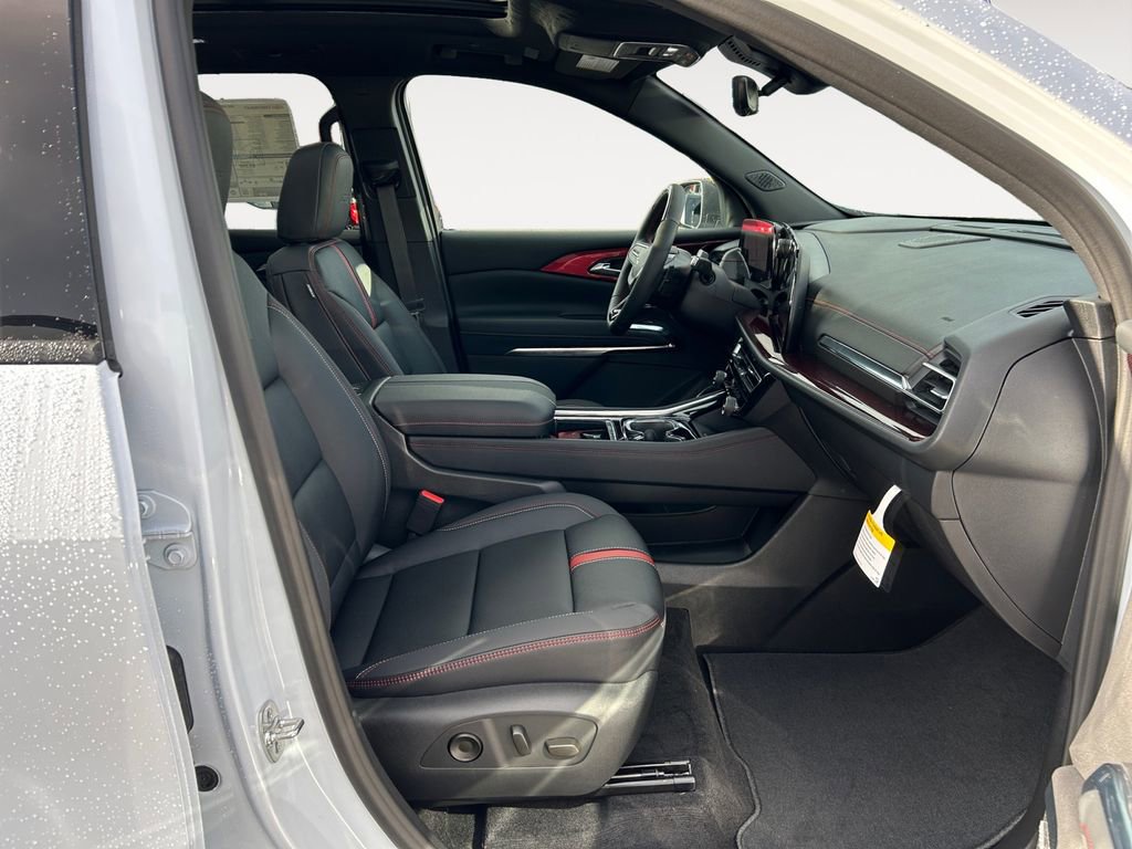 New 2026 Chevrolet Traverse RS image 10