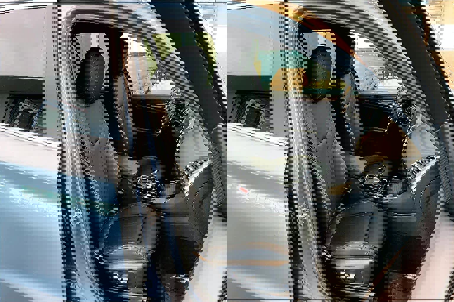 Used 2024 BMW X3 xDrive30i w/ Parking Assistance Package image 9