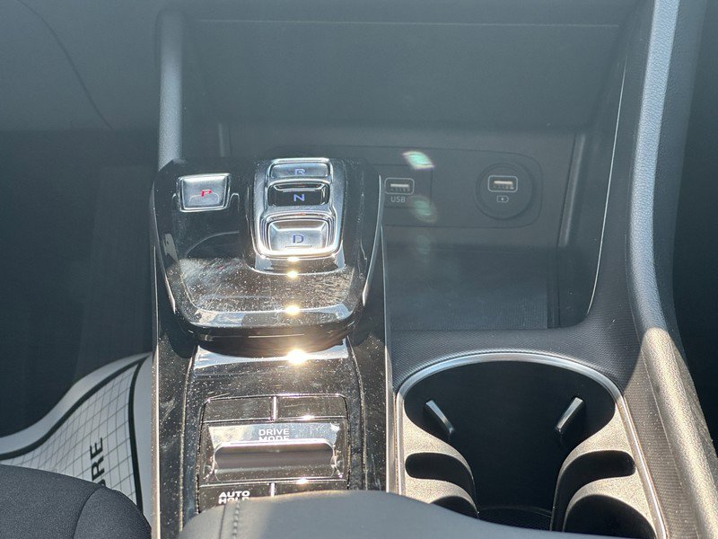Used 2023 Hyundai Sonata SE w/ Cargo Package image 19