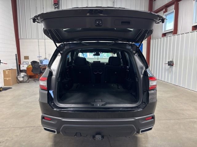 Certified 2025 Honda Pilot Sport image 19