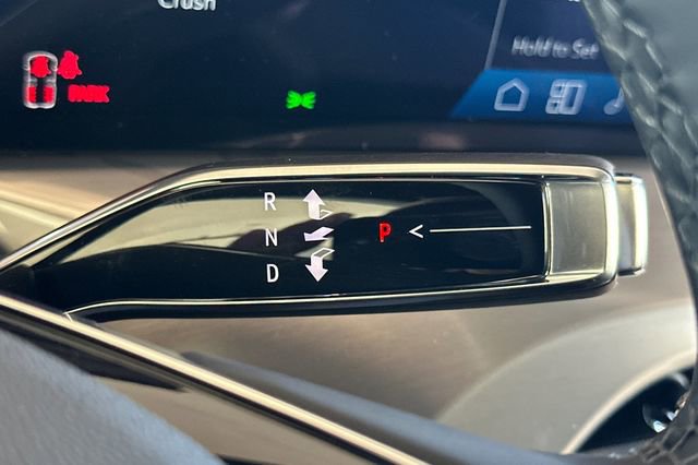 New 2026 Cadillac Vistiq Sport w/ LPO, Floor Liner Package image 21