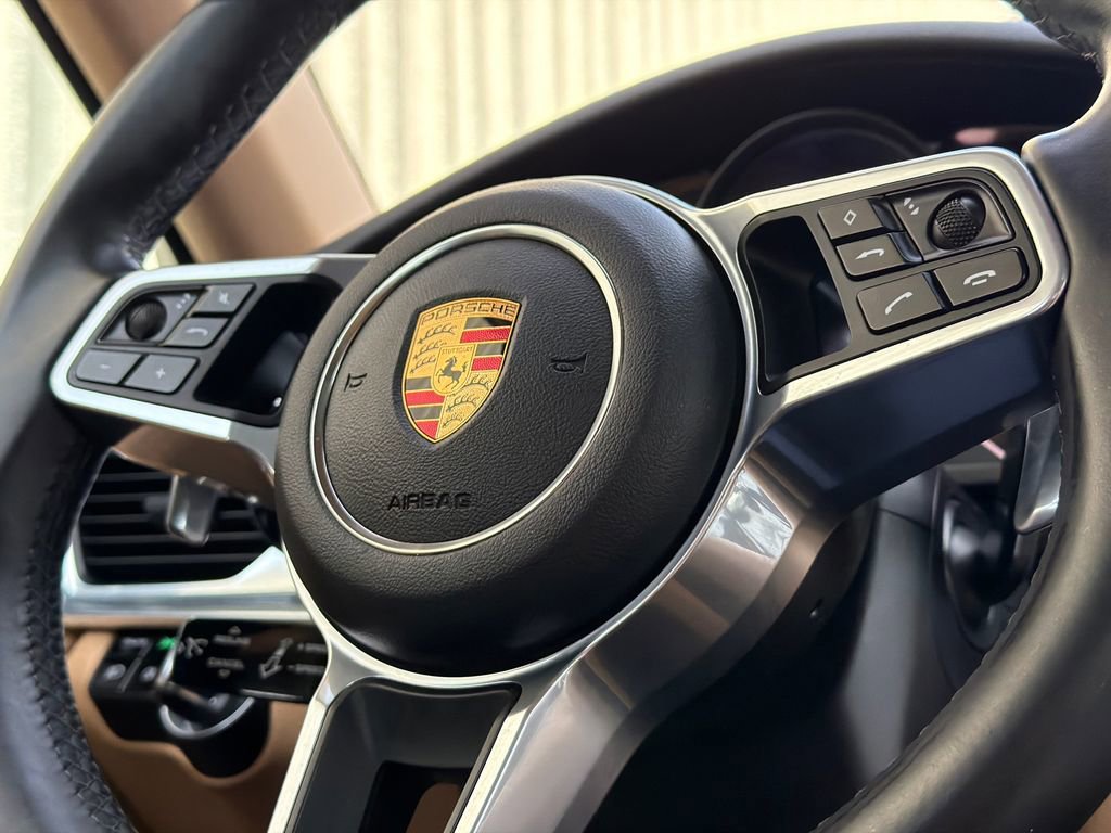 Used 2018 Porsche Panamera 4 w/ Premium Package Plus image 30