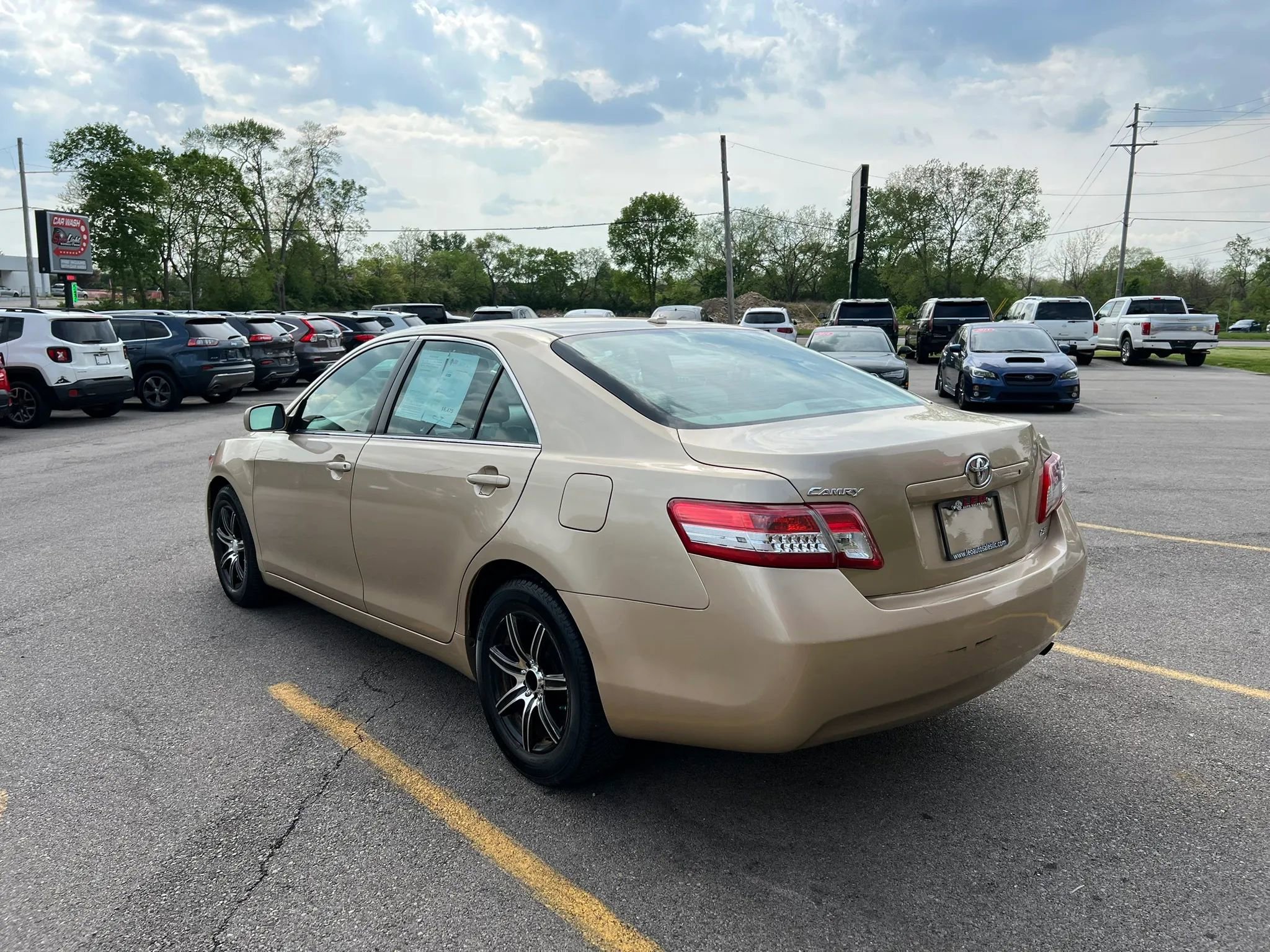 Used 2010 Toyota Camry FWD image 7