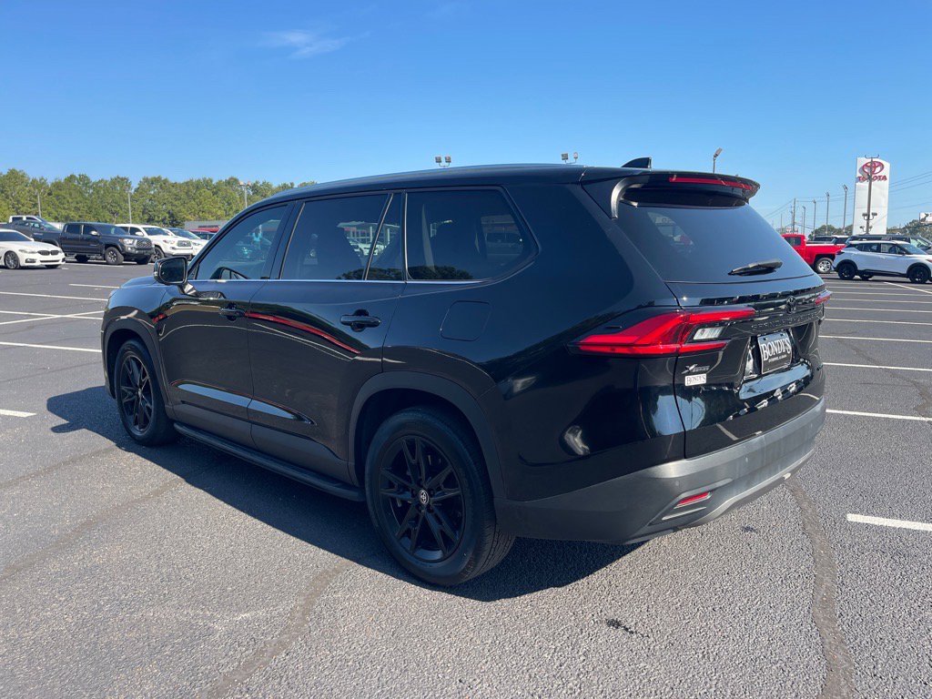 Used 2024 Toyota Grand Highlander Limited image 14