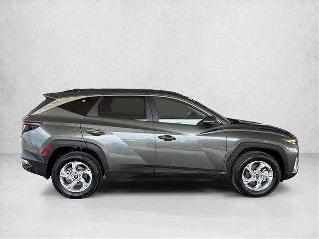 Used 2022 Hyundai Tucson SEL w/ Cargo Package AWD/4WD image 4