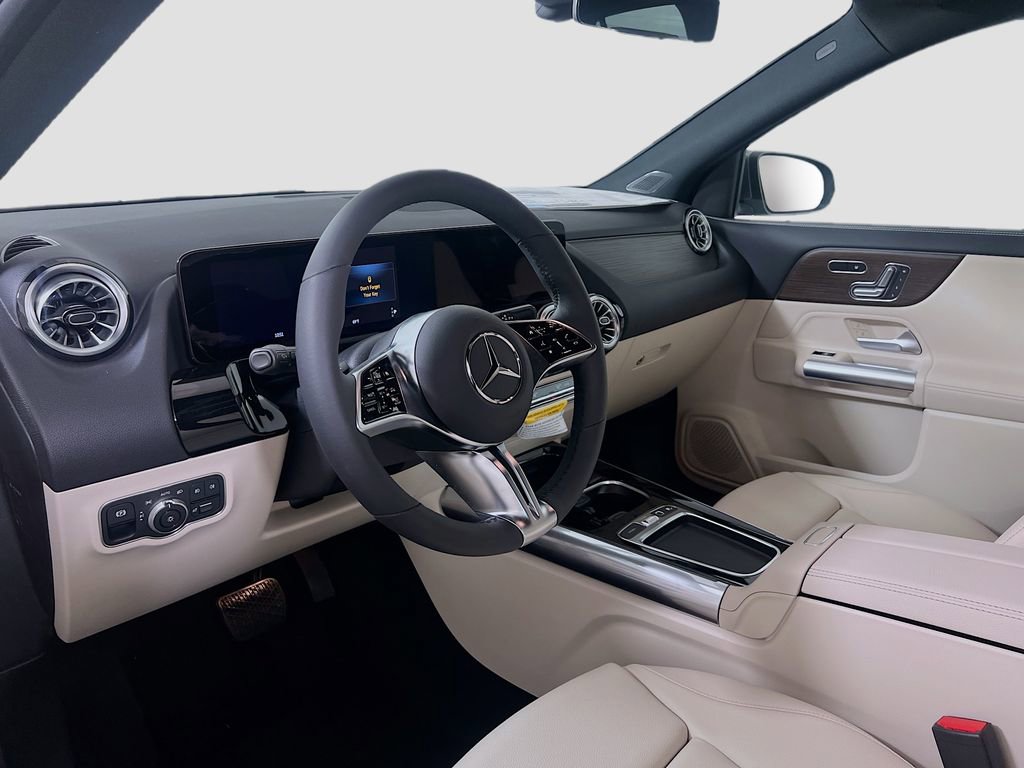 Used 2026 Mercedes-Benz GLA 250 4MATIC image 10