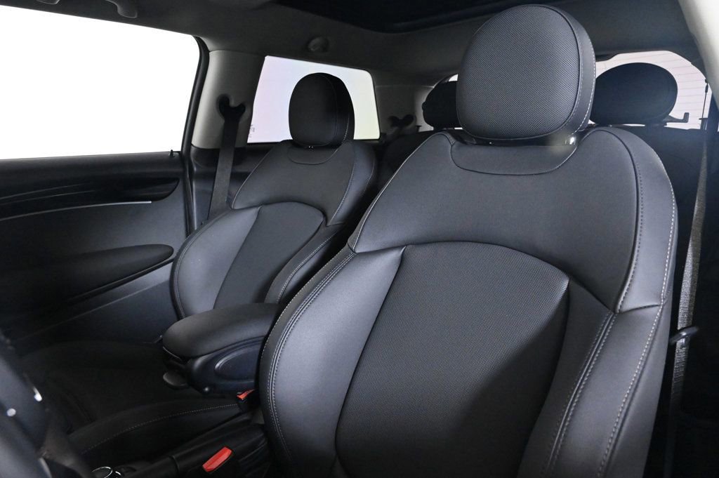 Used 2023 MINI Cooper S image 17