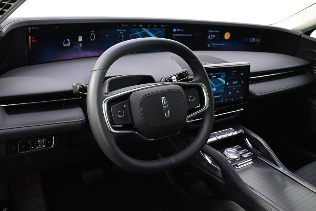 New 2026 Lincoln Nautilus Reserve w/ Jet Appearance Package AWD/4WD image 11