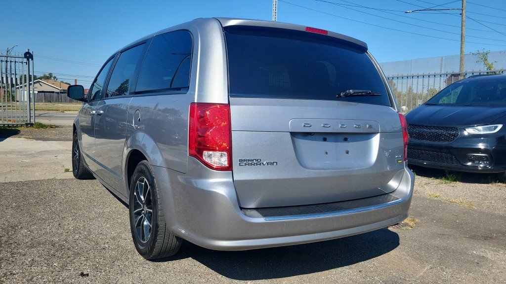 Used 2019 Dodge Grand Caravan GT image 8