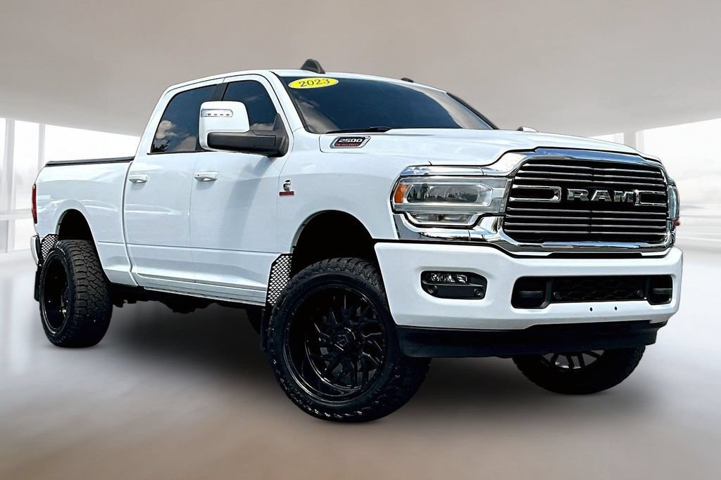Used 2023 RAM 2500 Laramie AWD/4WD image 1