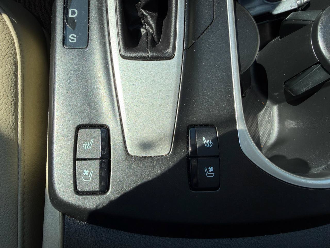 Used 2016 Acura RDX w/ Advance Package FWD image 17