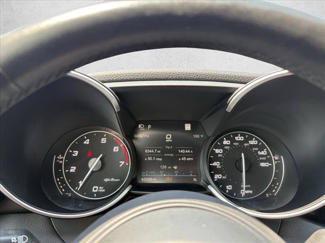 Used 2022 Alfa Romeo Giulia Ti w/ Active Assist Plus Package RWD image 13