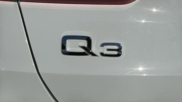 Used 2020 Audi Q3 2.0T Premium Plus w/ Premium Plus Package image 28
