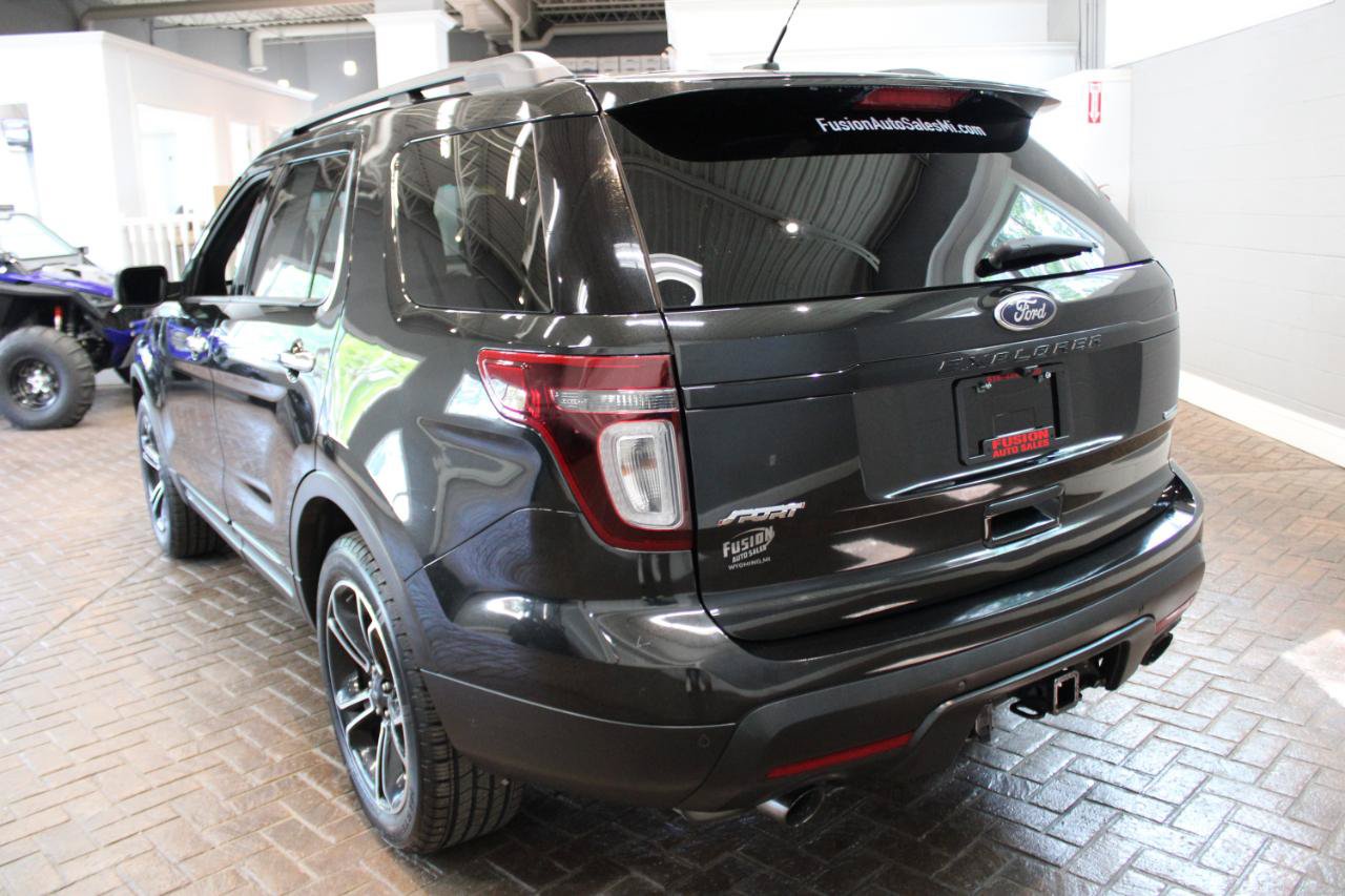 Used 2014 Ford Explorer Sport w/ Equipment Group 401A AWD/4WD image 5