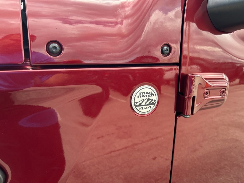 Used 2021 Jeep Wrangler Unlimited Sport image 19