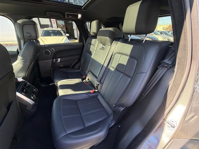 Used 2019 Land Rover Range Rover Sport HSE image 31