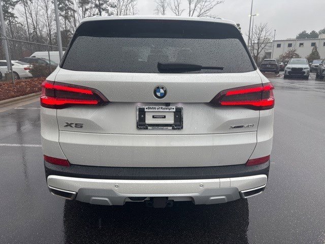 Used 2021 BMW X5 xDrive40i w/ Premium Package 3 image 13