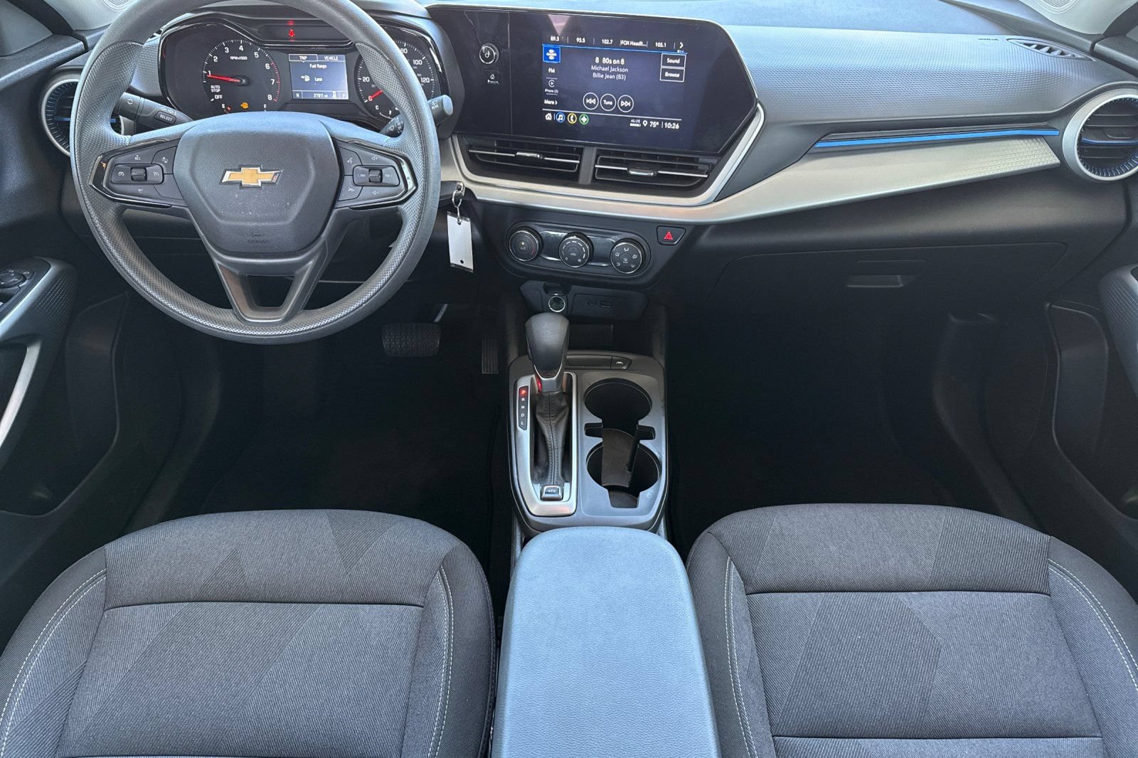 Used 2025 Chevrolet Trax LS FWD image 19