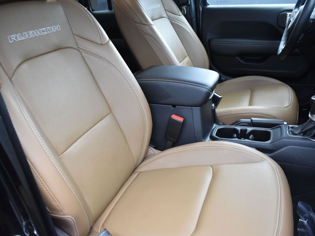 Used 2023 Jeep Gladiator Rubicon w/ Cold Weather Group image 32