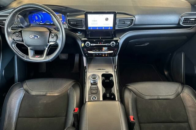 Used 2022 Ford Explorer ST w/ ST Street Pack AWD/4WD image 10