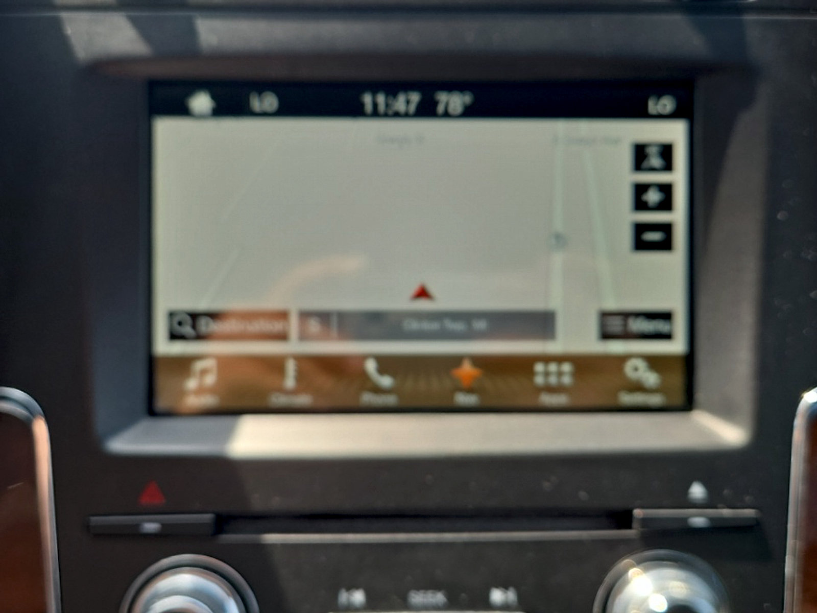 Used 2017 Lincoln Navigator Select AWD/4WD image 17