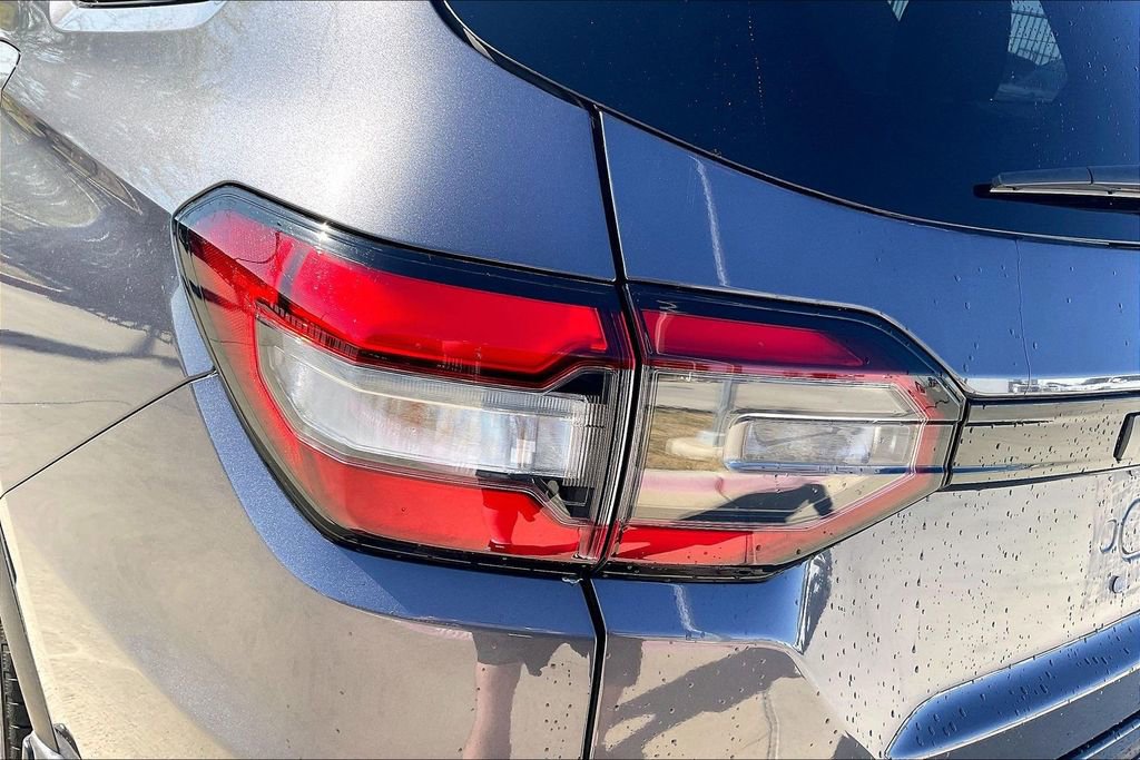 Used 2024 Honda Pilot Elite image 39