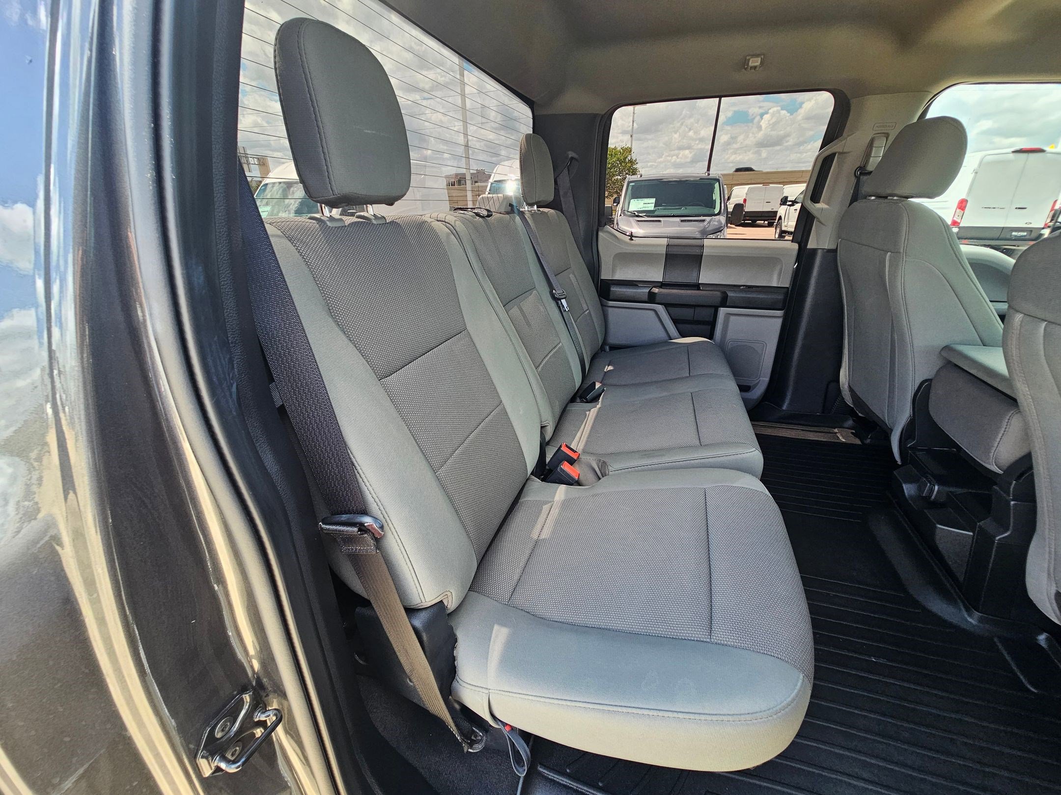 Used 2020 Ford F250 XL w/ STX Appearance Package image 26