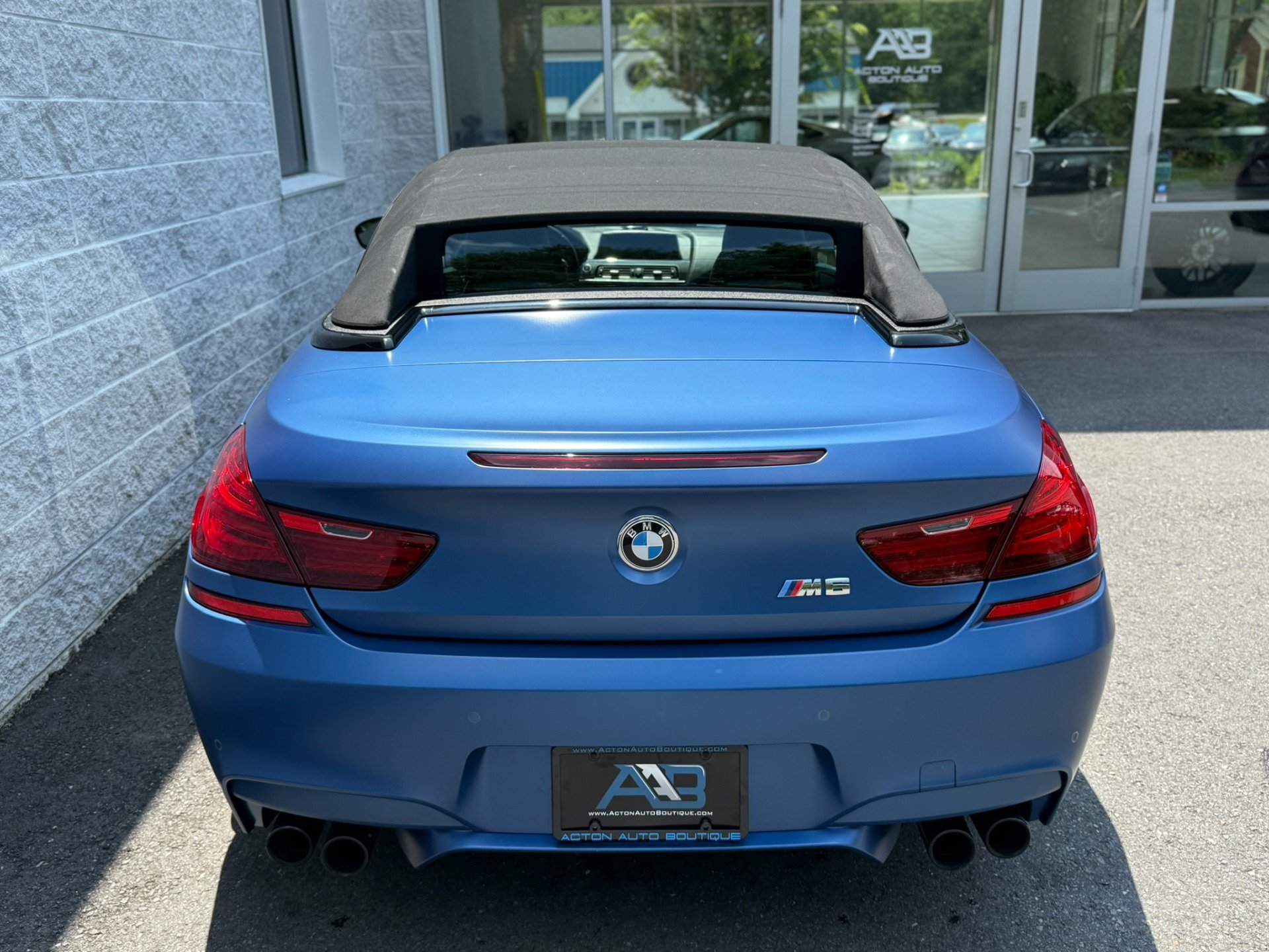 Used 2014 BMW M6 Convertible RWD image 43