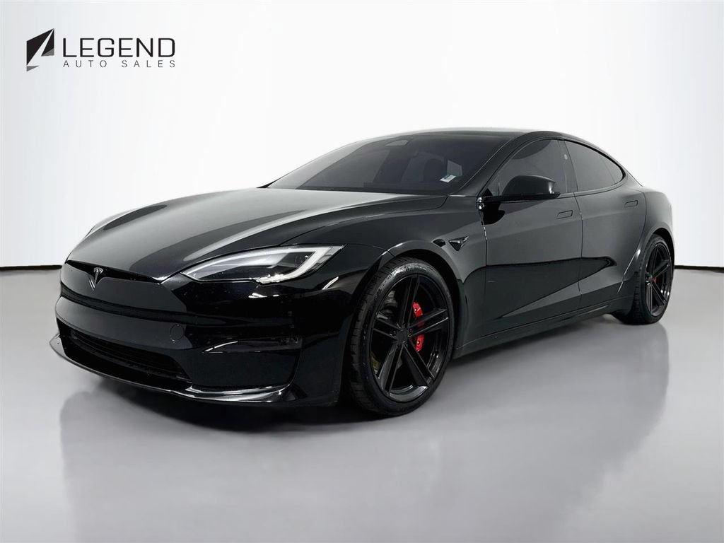 Used 2023 Tesla Model S Plaid AWD/4WD video 1