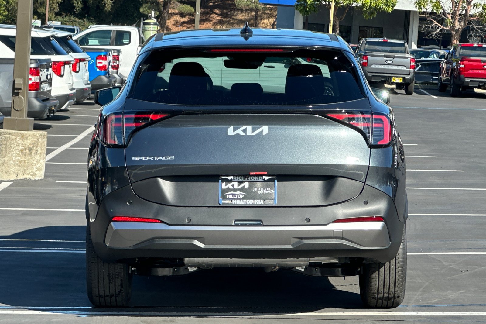 New 2027 Kia Sportage LX FWD image 5