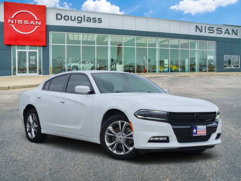 Used 2022 Dodge Charger SXT w/ Cold Weather Package AWD/4WD image 1