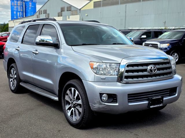 Used 2015 Toyota Sequoia Platinum AWD/4WD image 1